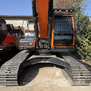 Excavatrice d'occasion DEVELON DX255LCA de 22,5 tonnes, d'origine coréenne, haute qualité, avec moteur, PLC, roulement et pompe, modèle 2022, en stock à vendre - Product Image 3