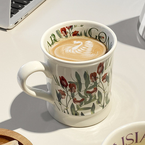 Taza de Café de Cerámica Moderna con Diseño Floral, Pintada a Mano con Mariposas, Material de Vidrio Ecológico, 400 ml, para Fiestas - Product Image 5