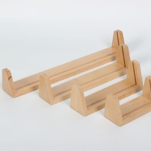 ฐานกรอบรูปไม้เนื้อแข็งรูปตัวยู โต๊ะทรงสี่เหลี่ยมแนวนอน วัสดุทนทาน - Product Image 2