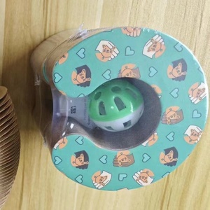 Planche à gratter pour chat d'orgue de style dessin animé avec cloche jouet de meulage de griffe de chat auto-salut en papier ondulé magnétique variable écologique - Product Image 6