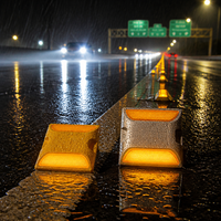 Réflecteur de signalisation routière en plastique robuste 150x150mm, grand marqueur de chaussée surélevé en ABS pour la sécurité routière sur autoroute et expressway