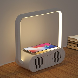 Chargeur sans fil 3-en-1, haut-parleur BT 5.0, lampe de bureau LED avec base E26, boîte à musique pour table de chevet - Abat-jour carré, alimentation CC - Product Image 5