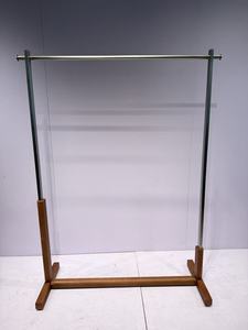 Espositore per <span class=keywords><strong>Abbigliamento</strong></span> Personalizzato in Acciaio Inox e Legno, Stand per Negozi di <span class=keywords><strong>Abbigliamento</strong></span> Femminile - Product Image 5