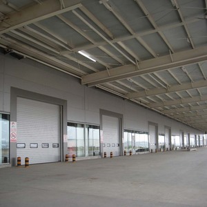 Porte de <span class=keywords><strong>garage</strong></span> <span class=keywords><strong>sectionnelle</strong></span> électrique industrielle |   Porte coulissante automatique <span class=keywords><strong>motorisée</strong></span> en aluminium et acier inoxydable pour <span class=keywords><strong>garage</strong></span> - Product Image 6