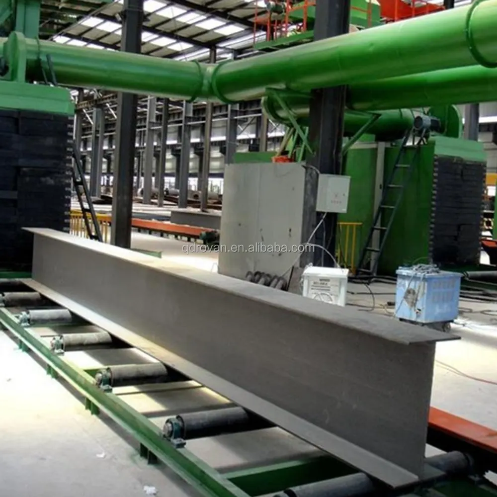 H kiriş profil çelik yapısal çelik aşındırıcı grit kumlama temizleme makinesi ve sprey boya makinesi sistemi