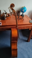 Professional 4/4 Handmade Cello with Ebony European Spruce and Maple Good Grain and Workmanship Made in China