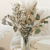 Panier de fleurs séchées de lavande et de roses avec coupe à champagne, idéal pour la décoration du salon, de la chambre et pour la Saint-Valentin ou les mariages