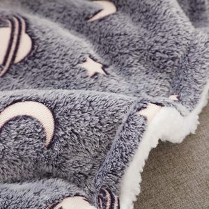 Soft Mantas Luminosas Luminous Flannel Fleece Throw Glow in the Dark <strong>Blanket</strong> for Kids - Product Image 2