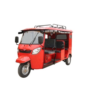 YOUNEV-1 <span class=keywords><strong>Tuk</strong></span> <span class=keywords><strong>Tuk</strong></span> <span class=keywords><strong>7</strong></span> passeggeri con tetto a benzina passeggeri tre ruote triciclo 12V chiuso motorizzato chiuso 3 ruote moto - Product Image 1
