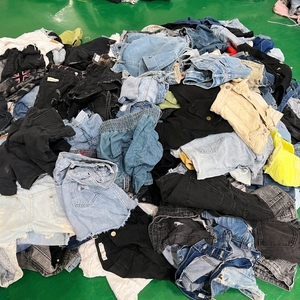 Shorts en jean d'occasion pour femmes à taille basse, en vrac, provenant des Philippines, fournisseur de balles mixtes pour le marché du denim - Product Image 2