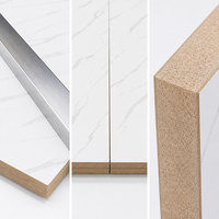 Panneau MDF standard de qualité E1, panneau de fibres à densité moyenne sûr pour l'intérieur, pour la décoration intérieure et la rénovation commerciale