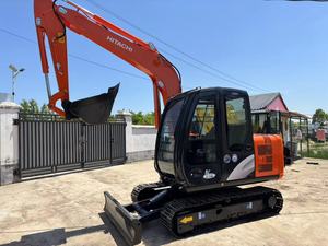 Miniexcavadora Hitachi ZX60 Zaxis60, excavadora de cadenas de 6 toneladas, usada, en oferta, con motor, caja de cambios, bomba, cojinete, engranaje y martillo hidráulico Hitachi. - Product Image 3