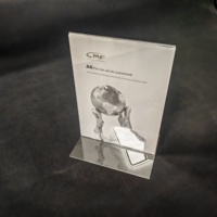 Présentoir de comptoir classique en acrylique transparent commercial A4 personnalisé pour les expositions publicitaires Carte de table de promotion de magasin