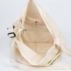 사용자 정의 조정 가능한 어깨 스트랩 크로스 바디 캔버스 가방 편지 인쇄 면 캔버스 쇼핑 토트 백 지퍼와 포켓 - Product Image 5