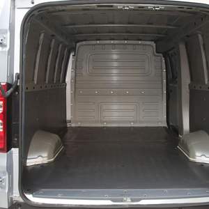 Furgone Elettrico Wuling Yangguang con Capacità di <span class=keywords><strong>2</strong></span> Tonnellate, <span class=keywords><strong>2</strong></span> Posti, 4 Porte Scorrevoli, Guida a Destra, Nuovo Modello - Product Image 5