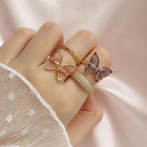 Cincin Kupu-kupu Kristal Kaca untuk Wanita Perhiasan Tangan Manis Wanita Wanita Cincin Aksesori Emas Hadiah Cincin Pertunangan Femme Pria - Product Image 2