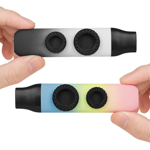 Nuevo producto de diseño Mini flauta Tik Tok acompañamiento en vivo Simple niños adultos instrumento Musical portátil Color degradado Kazoo - Product Image 3