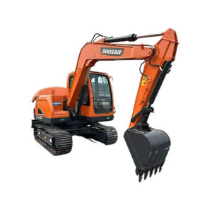 Pelle hydraulique sur chenilles Pelle DX75-9C d'occasion de haute qualité - Product Image 1