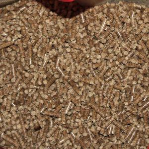 Pellets de Abeto, Pino y Abedul Puros, Combustible SPF Mix, Alto Rendimiento BTU, para Estufas de Calefacción Residenciales y Comerciales, Energía Renovable de Madera - Product Image 1