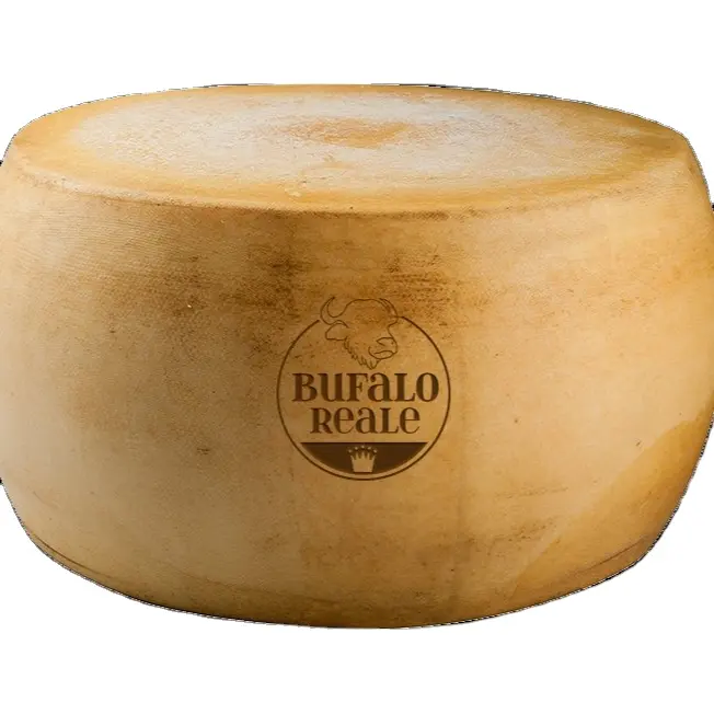 Bufalo Reale อิตาเลี่ยนฮาร์ดชีสทำโดยควายและนมวัวปรุงรส18เดือน