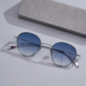Vintage Round Metal <b>Sunglasses</b> Unisex <b>Gradient</b> Lens Thin Frame UV400 Protection Retro Sun Glasses Custom Logo OEM Wholesale - Product Image 1