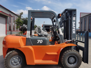 सुरक्षित उच्च लोड क्षमता <span class=keywords><strong>7</strong></span> टन फोर्कलिफ्ट जापानी डीजल इंजन ऑटोमैटिक ट्रांसमिशन के साथ - Product Image 6