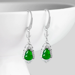 Pendientes de plata S925 con jadeíta natural de grado A, color verde, con ganchos en espiral, jadeíta de grado hielo, pendientes de alta gama. - Product Image 1