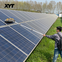 Équipement de nettoyage de panneaux solaires XYT pour nettoyer les panneaux solaires