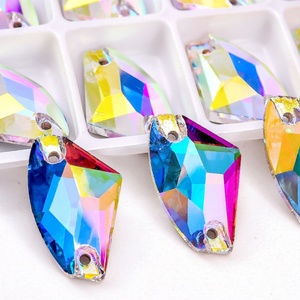 OLeeya - Piedras de Cristal Biseladas de Primera Calidad 5A para Coser, Cristales Grandes con Reverso Plano, para Joyería de Alta Gama - Product Image 5