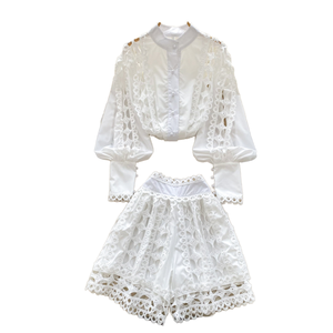 Conjunto Casual Romano para Mujer: Top de Manga Linterna de Lana Tejida y Shorts de Cintura Alta con Encaje y Patchwork - Venta al por Mayor - Product Image 1