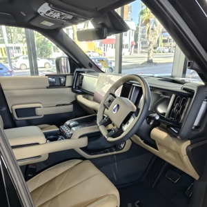 Auto Nuevo BYD DENZA B5 con Volante a la Derecha, Vehículo Eléctrico Híbrido Enchufable, SUV Todoterreno, Aceleración de 0 a 100 km/h en 4.8s - Product Image 6
