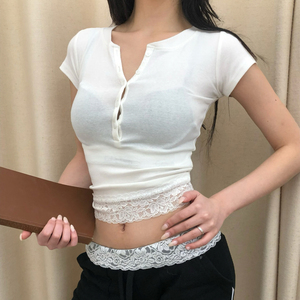 T-shirt décontracté pour femme à manches courtes, col en V, en dentelle blanche, boutonné, été, éco-responsable - Product Image 1