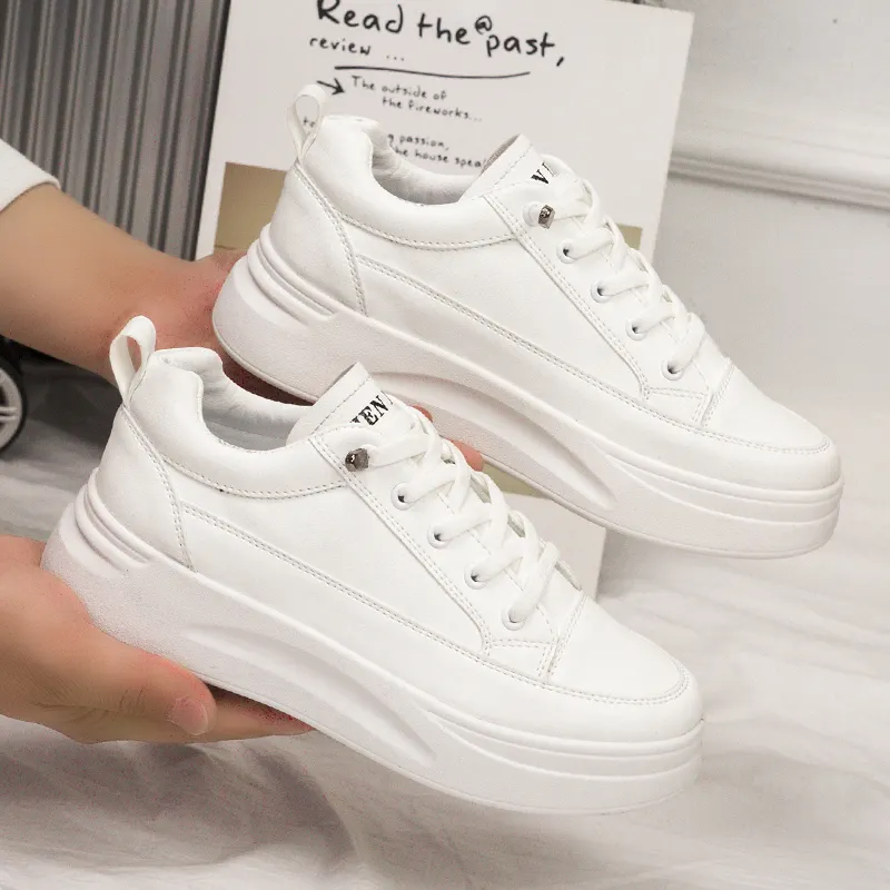 China Manufacturer Wholesale Pu Leather Women's Casual White Shoes Women Chunky Sneakers