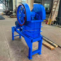 Concasseur à mâchoires Hengchang de petite capacité pour le traitement de l'or PE150*250, moteur AC, 1-3tph, sortie 10-40mm, garantie 1 an, à vendre