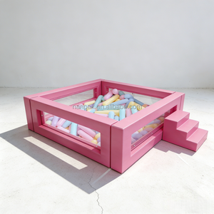 Piscina di Palline Rosa Intenso Quadrata per Interni/Esterni con Pannelli Trasparenti e Palline Morbide per Feste ed Eventi a Noleggio - Product Image 1