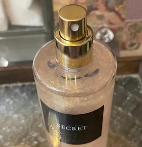 Victoria Style Damen Parfum Körperspray Süßer Duft, Parfüm Spray Am Häufigsten Von Amerikanischen Stars Verwendet - Product Image 4