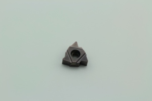 Alat Potong Yanzhen Tipe III untuk Pipa Bor, Sisipan Ulir Internal, Kekuatan Tinggi, Tahan Aus, Mesin CNC B4Y1N3 - Product Image 4