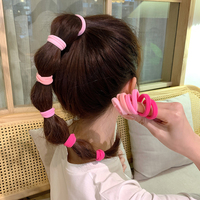 En gros personnalisé Super élasticité Nylon cheveux cravates mignon arc-en-ciel couleur 32 pièces/ensemble cheveux élastiques chaîne de cheveux pour femmes enfants