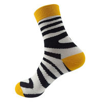 Chaussettes de bureau de luxe pour hommes, motif triangulaire argyle classique et original, qualité supérieure, personnalisables OEM