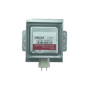 Magnétron de four à micro-ondes JHT 2M226 d'origine et démonté avec cinq radiateurs - Product Image 1