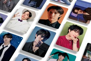 <span class=keywords><strong>Jungkook</strong></span> Jimin Jin <span class=keywords><strong>J</strong></span>-<span class=keywords><strong>Hope</strong></span> 12th Anniversary Photocard KPOP Bangtan Boys FESTA LOMO Tarjeta Artesanías de papel para Fans Postal Fan Regalos - Product Image 6