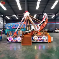Manège Bateau Balançoire Thème Bonbons pour Enfants, Faible Entretien, 8 Places, Mini Navire Pirate Portable pour Aires de Jeux Extérieures et Parcs d'Attractions