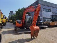 Excavatrice sur chenilles Hitachi d'occasion de haute qualité, moteur et pompe hydrauliques d'origine japonaise ZX75US ZX 120/200 2016 7,1 tonnes en vente