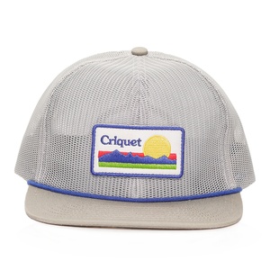 Gorras de Malla Personalizadas de 6 Paneles con Parche Bordado, Gorras Trucker Sin Estructura - Product Image 3