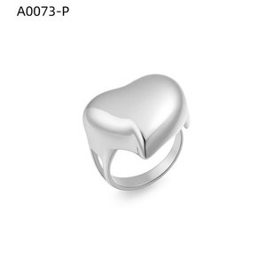 เอมี่ เอมี่แฟชั่นริง A0073 แหวนค็อกเทลรูปหัวใจสแตนเลสเครื่องประดับสตรีของขวัญสวมใส่ทุกวันสไตล์โมเดิร์น - Product Image 1