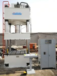 مكبس هيدروليكي بأربعة أعمدة بأربعة أعمدة بضغط عالٍ-غطاء فتحة رجل مزدوج الحركة يتميز بمحرك مضخة - Product Image 2