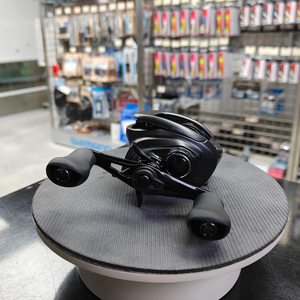 Système de contrôle numérique Shimano EXSENCEs DC pour la pêche en eau salée et en eau douce, rapport de vitesse élevé, frein puissant et fluide. - Product Image 3