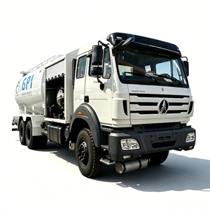 Camion-citerne Beiben 6x4 8000L 10 m³ pour ravitaillement d'avions, réservoir en aluminium, véhicule de service carburant aéroportuaire - Product Image 2
