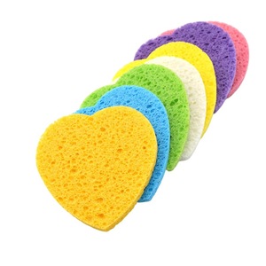 Esponja Cosmética <span class=keywords><strong>de</strong></span> Pulpa <span class=keywords><strong>de</strong></span> Madera Natural <span class=keywords><strong>de</strong></span> Alta Calidad al por Mayor, Esponja <span class=keywords><strong>de</strong></span> Limpieza Engrosada <span class=keywords><strong>en</strong></span> Forma <span class=keywords><strong>de</strong></span> Corazón - Product Image 4