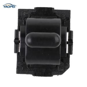 Bouton de commande de lève-vitre électrique 19245389 pour <span class=keywords><strong>Chevrolet</strong></span> <span class=keywords><strong>Corvette</strong></span> <span class=keywords><strong>1984</strong></span>-1989 - Product Image 1